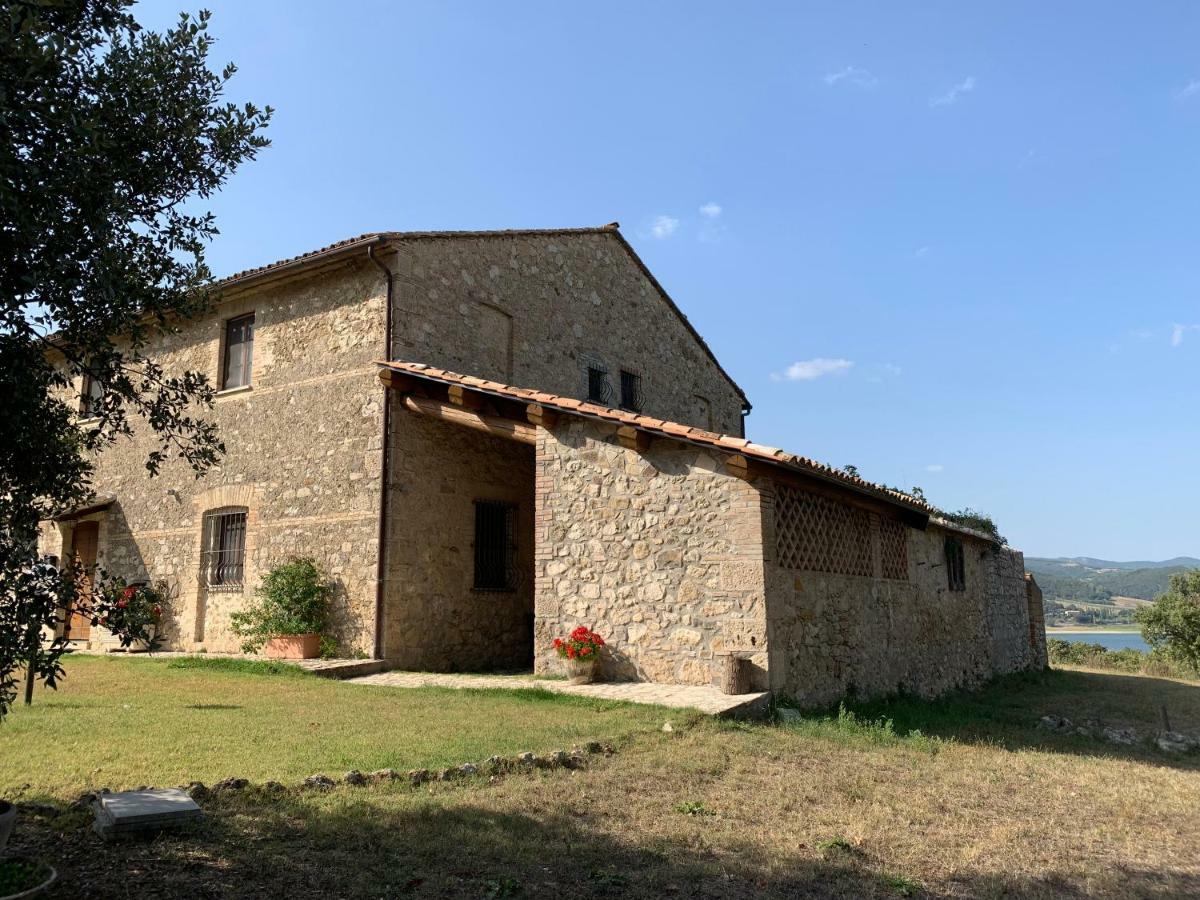Casale Al Lago Con Piscina E Sauna Corbara  Bagian luar foto