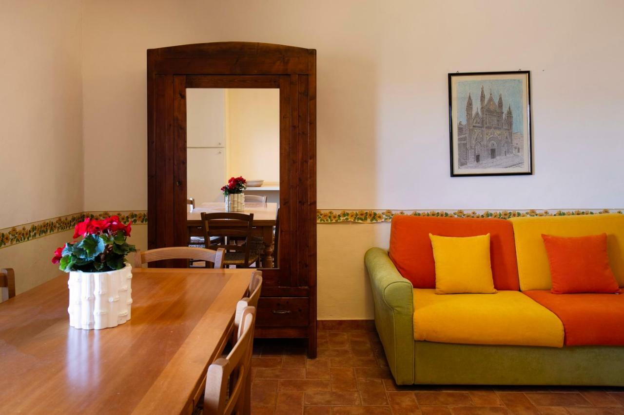 Casale Al Lago Con Piscina E Sauna Corbara  Bagian luar foto